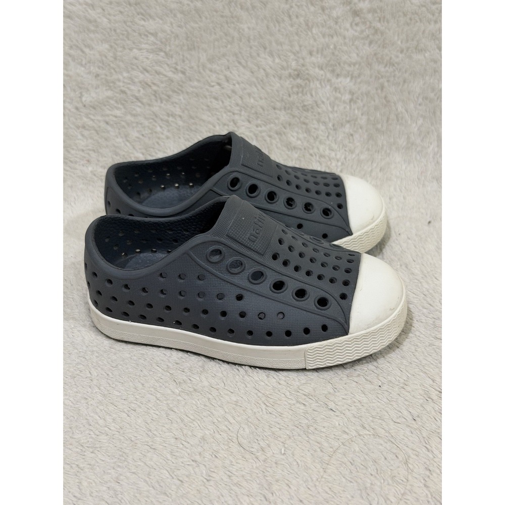 Native Kids Slip On Shoes Black White Rubber Water Sneakers C5 12–18 Mo